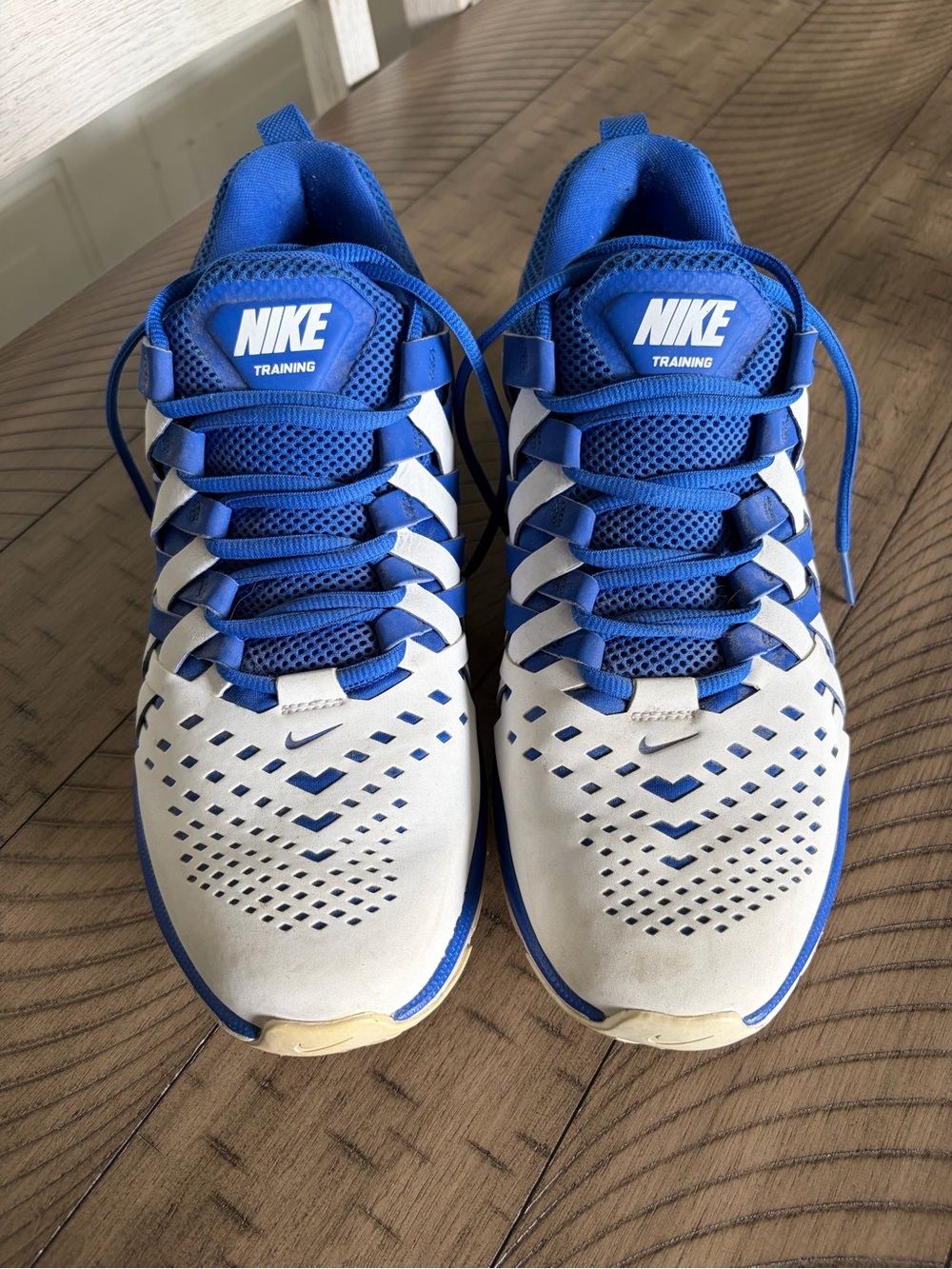 Nike Fingertrap Air Max Mens Size 11 White Blue Training Shoes 666410-400